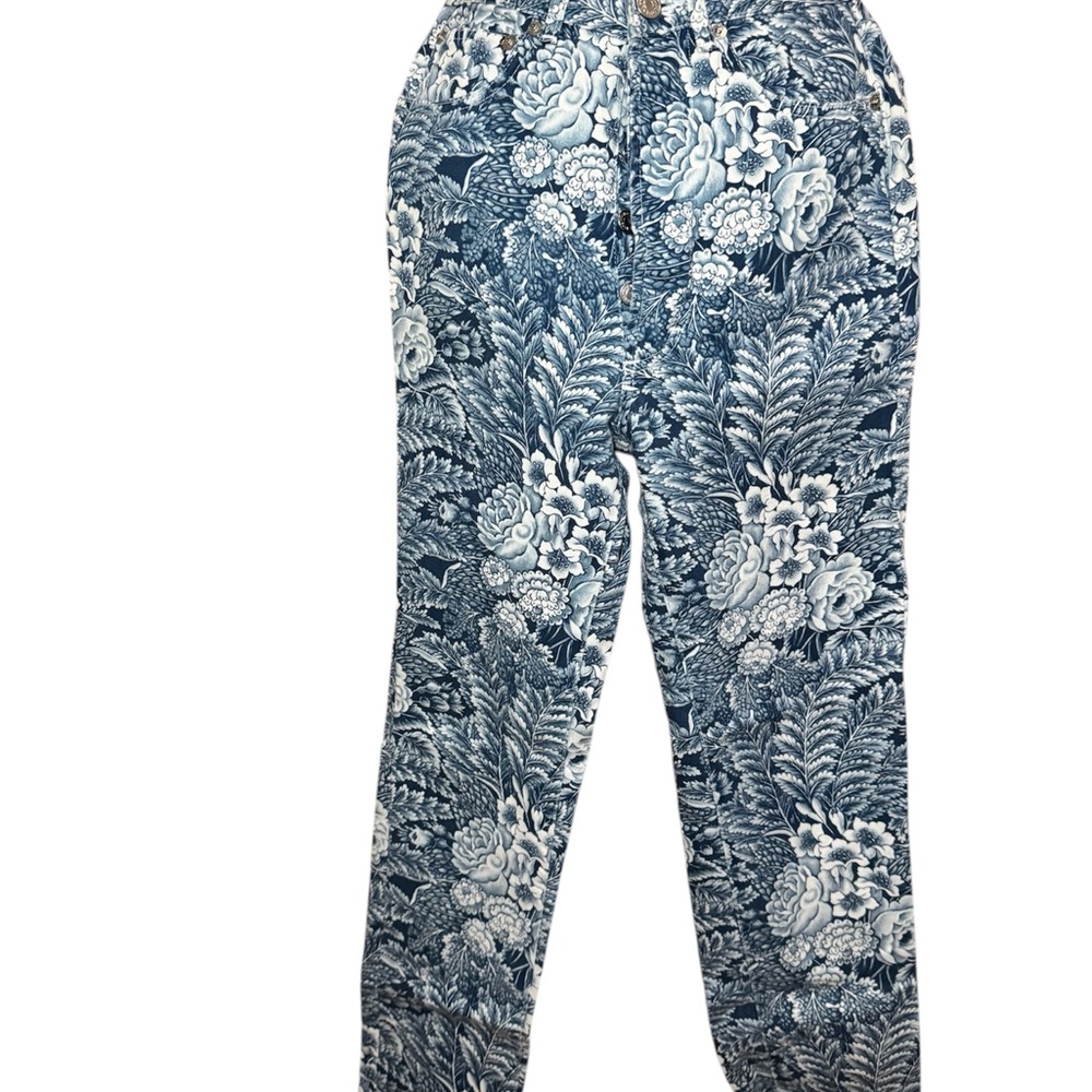 Vintage Ralph Lauren size 26 Floral Patterned Pants in Blue and White high rise